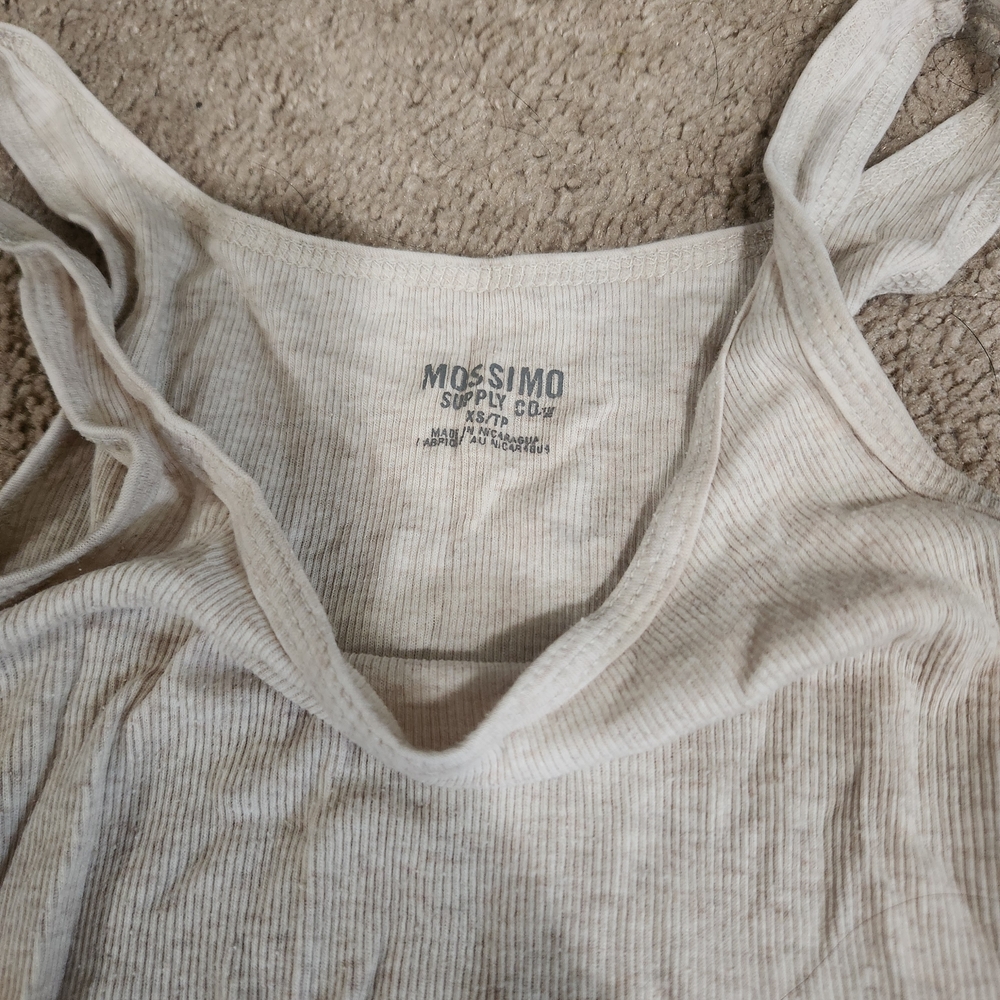 Tank Top Bundle - Picture 2 of 6